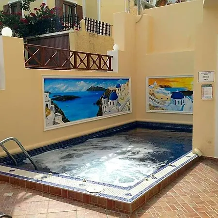 Antonia Hotel 2*