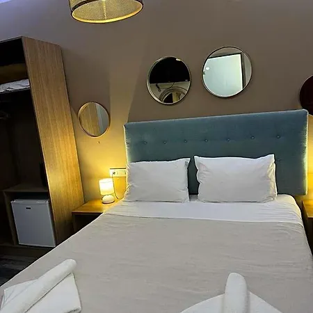 Hotel Antonia 2*